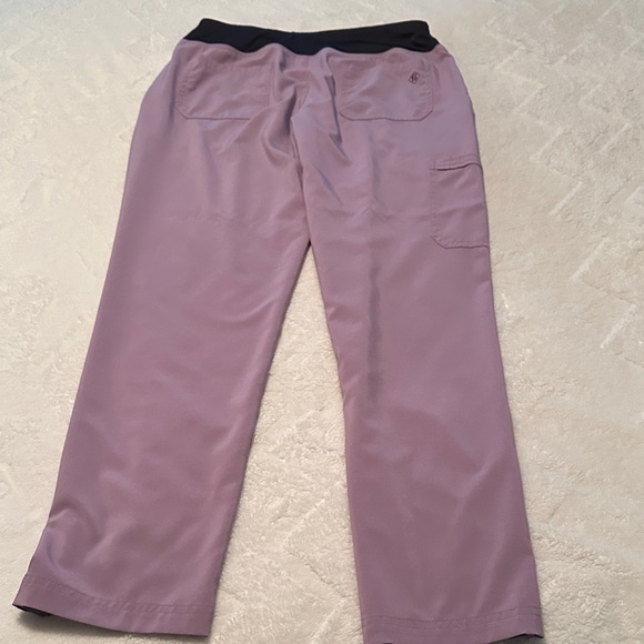 Easy Stretch Purple Scrub Set - Picture 3 of 4